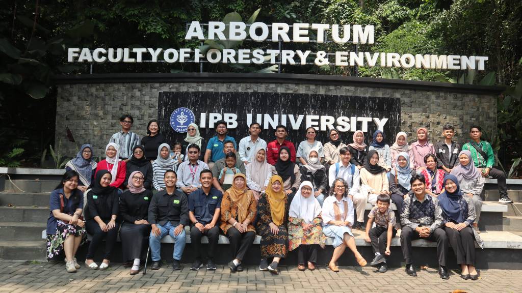 NTFP-EP Indonesia Goes to Campus 2025 diselenggarakan di Fakultas Kehutanan dan Lingkungan IPB Dok. NTFP-EP Indonesia (2025)